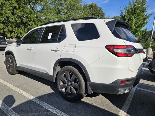 2023 Honda Pilot Sport