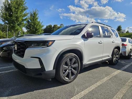 2023 Honda Pilot Sport