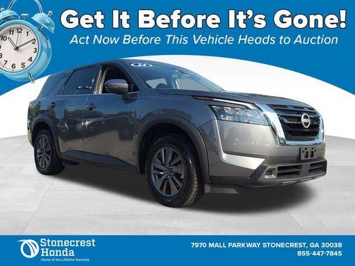 2024 Nissan Pathfinder SV