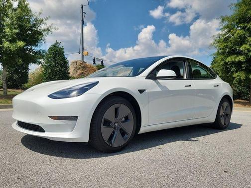 2023 Tesla Model 3 Base