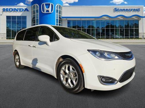 2020 Chrysler Pacifica Touring