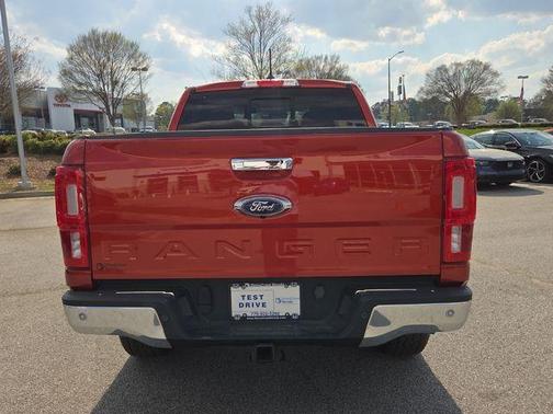 Hot Pepper Red Metallic Tinted Clearcoat 2022 Ford Ranger Lariat