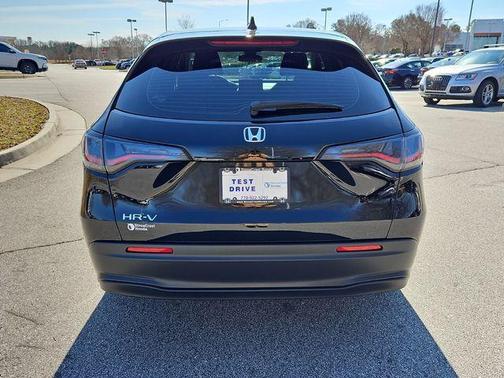 2025 Honda HR-V LX
