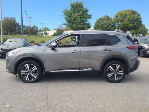 2022 Nissan Rogue Platinum