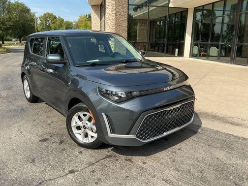 2024 Kia Soul LX