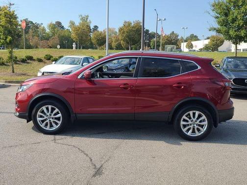 2020 Nissan Rogue Sport SV