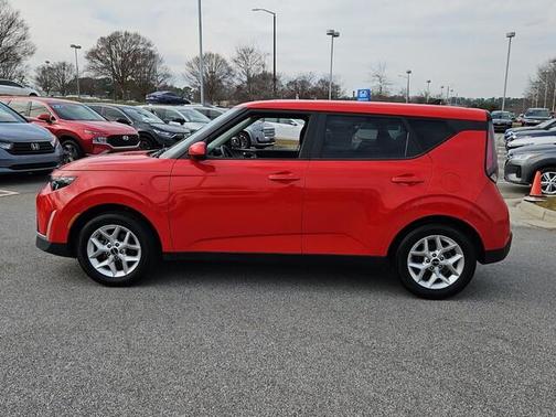 2024 Kia Soul LX
