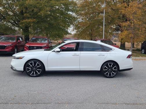 2024 Honda Accord Hybrid Touring