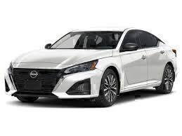 Glacier White 2025 Nissan Altima SV
