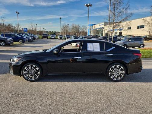 2023 Nissan Altima 2.5 SL