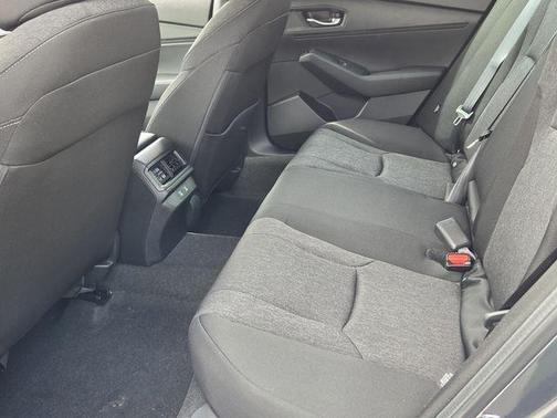 A 2026 Honda Accord SE