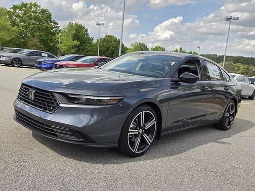 A 2026 Honda Accord SE