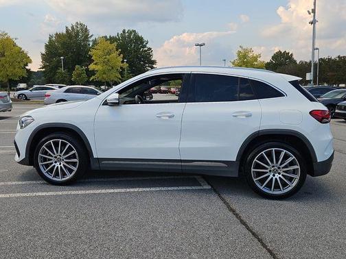 2021 Mercedes-Benz GLA 250 Base