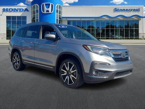 2022 Honda Pilot Touring 7-Passenger
