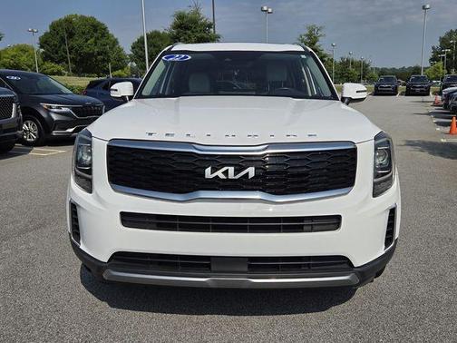 Glacial White Pearl 2022 Kia Telluride S