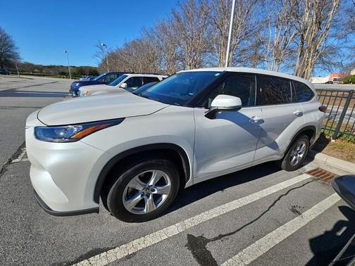 2020 Toyota Highlander L