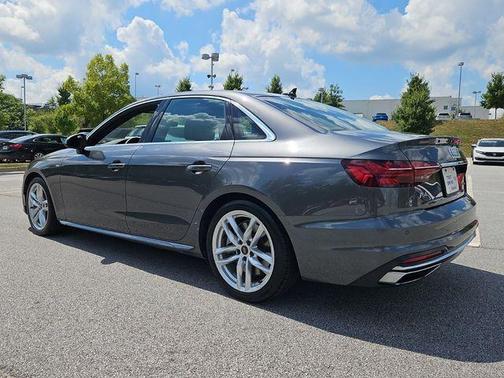 2023 Audi A4 45 S line Premium Plus