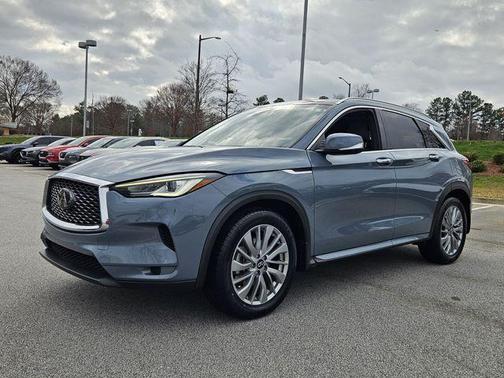 2023 INFINITI QX50 Luxe