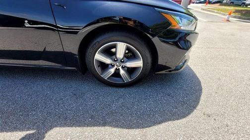 Black 2019 Nissan Altima 2.5 SV