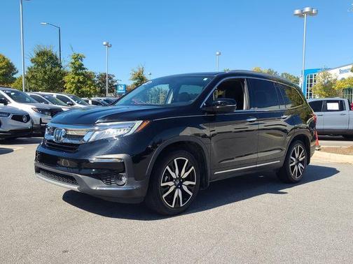2022 Honda Pilot Touring 7-Passenger