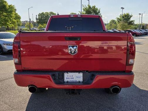 Flame Red Clearcoat 2014 RAM 1500 Sport
