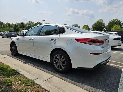 2019 Kia Optima LX