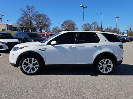 2022 Land Rover Discovery Sport SE
