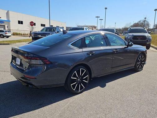 2023 Honda Accord Hybrid Touring