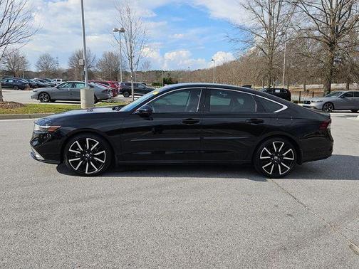 2023 Honda Accord Hybrid Touring