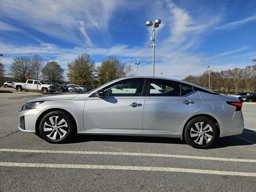 2024 Nissan Altima 2.5 S