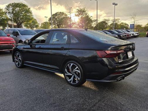 Deep Black Pearl Effect 2024 Volkswagen Jetta GLI 2.0T Autobahn