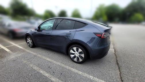 Midnight Silver Metallic 2023 Tesla Model Y Long Range