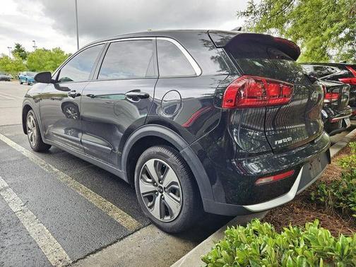 2017 Kia Niro FE