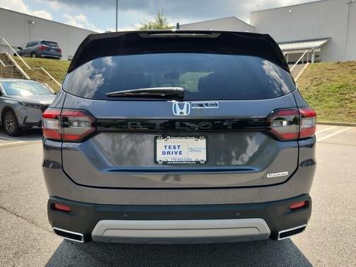 2025 Honda Pilot Touring+