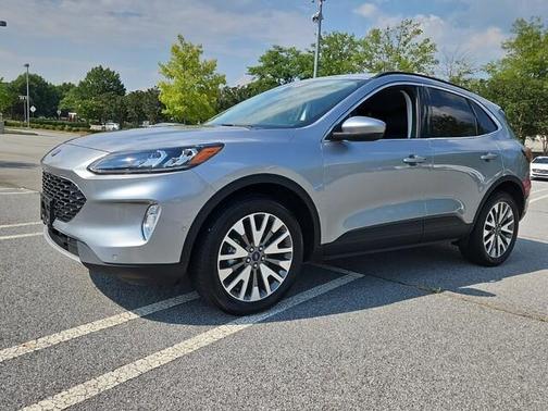 2021 Ford Escape Titanium Hybrid
