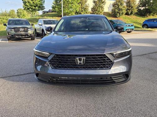Meteorite Gray Metallic 2026 Honda Accord SE