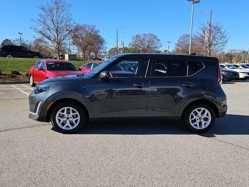 2024 Kia Soul LX