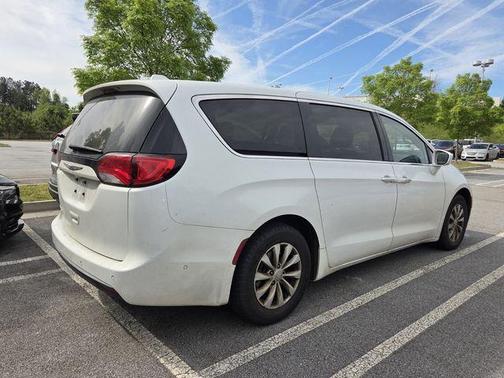 Bright White Clearcoat 2019 Chrysler Pacifica Touring Plus