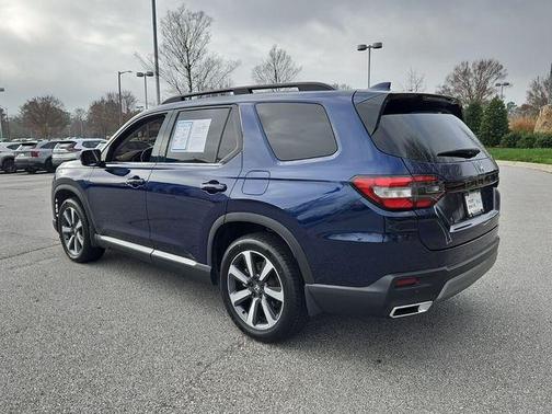2025 Honda Pilot Touring