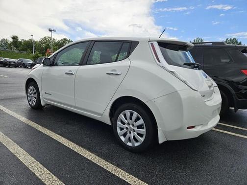 2015 Nissan Leaf S