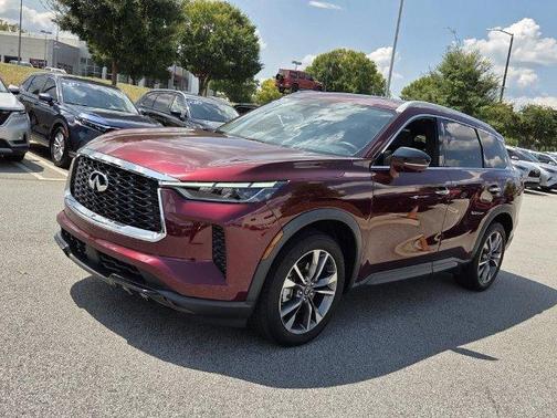 Deep Bordeaux 2023 INFINITI QX60 Luxe
