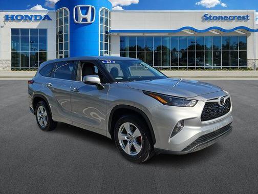 2023 Toyota Highlander L