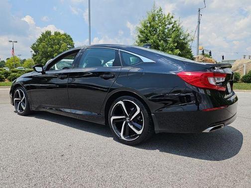 2022 Honda Accord Sport SE