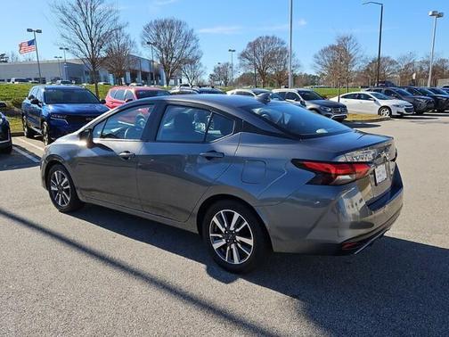 2023 Nissan Versa 1.6 SV