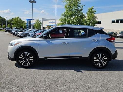 2018 Nissan Kicks SR