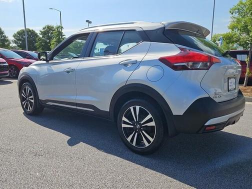 2018 Nissan Kicks SR