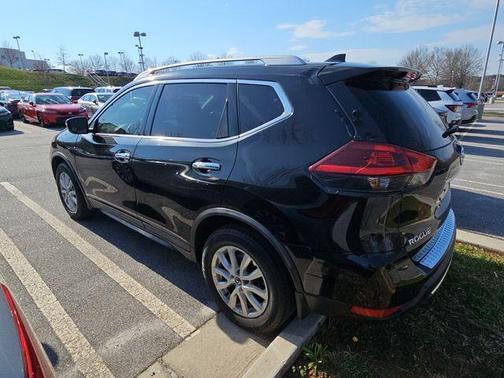2019 Nissan Rogue S