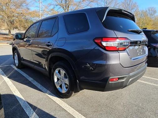 2023 Honda Pilot LX