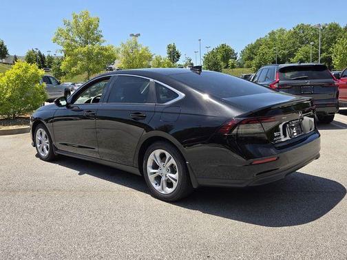Still Night Pearl 2025 Honda Accord LX