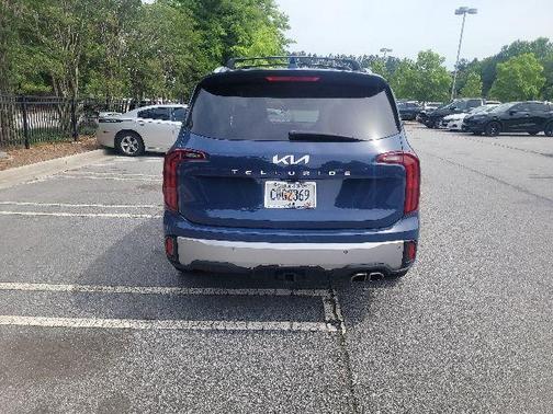 Midnight Black 2023 Kia Telluride S